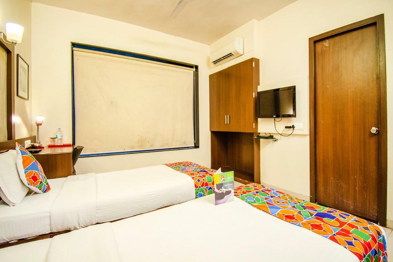 Hotel Eco Inn Viman Nagar Pune Esterno foto
