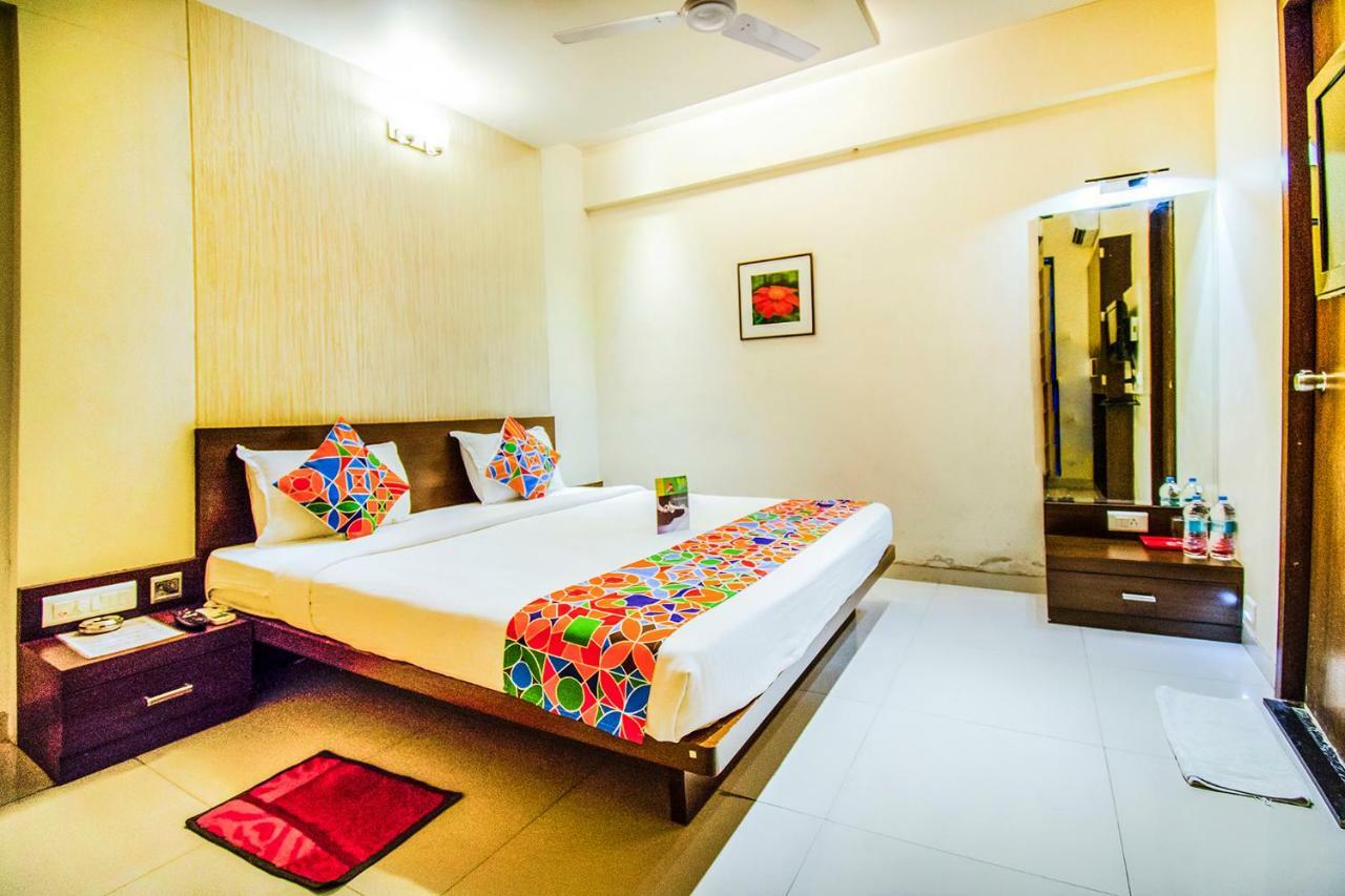 Hotel Eco Inn Viman Nagar Pune Esterno foto